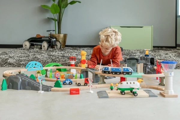 Fyp ist 3 Jahre alt und 109 cm groß