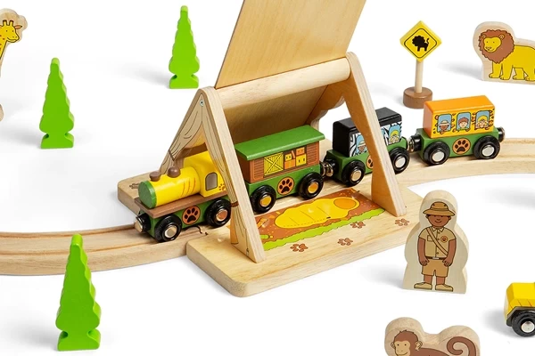 Inhalt: Zelt und Ranger