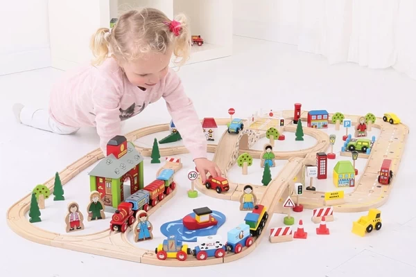 Besteht aus 105 Teilen