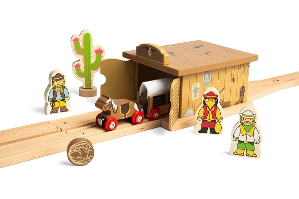 Verbindung des Tunnels mit Holzschienen