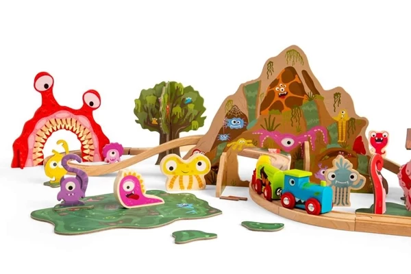 Mit niedlichen Holzwesen