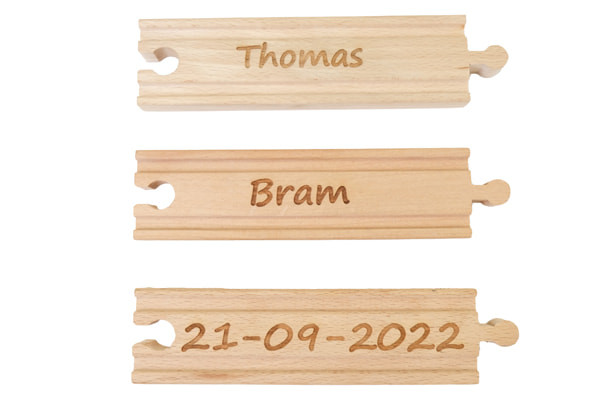 Optional: Gravur von Name oder Geburtsdatum