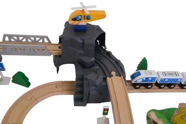 Höhle mit Hubschrauberlandeplatz